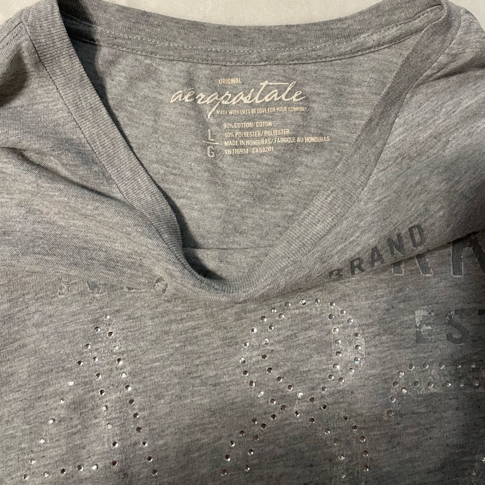 Graphic tee - Picture 3 of 3
